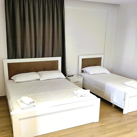 Hola Rooms Ксамил Экстерьер фото