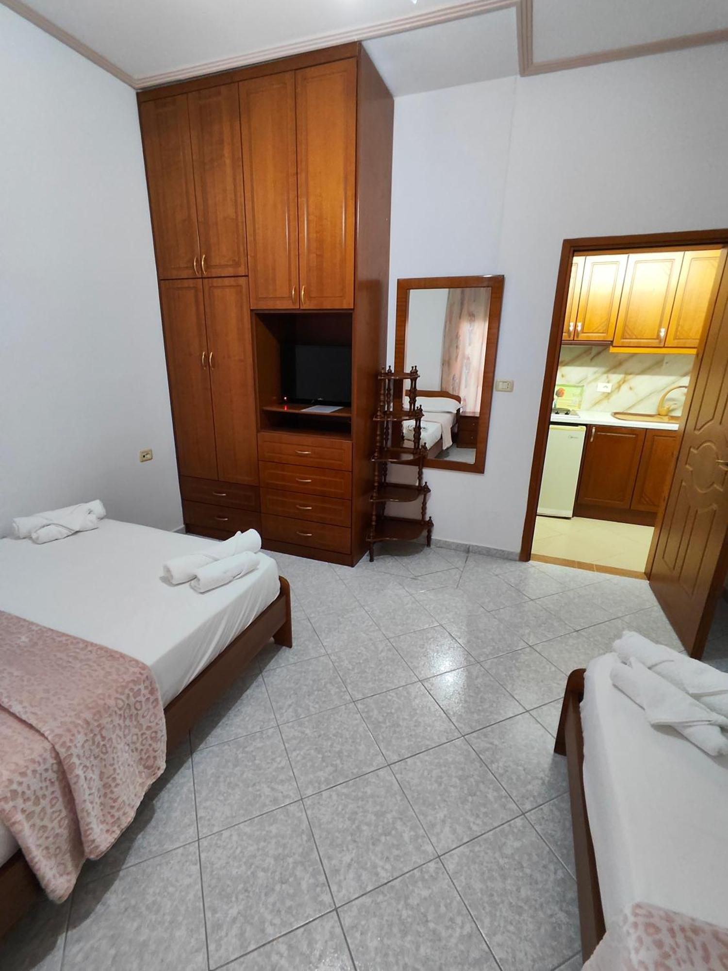 Hola Rooms Ксамил Экстерьер фото