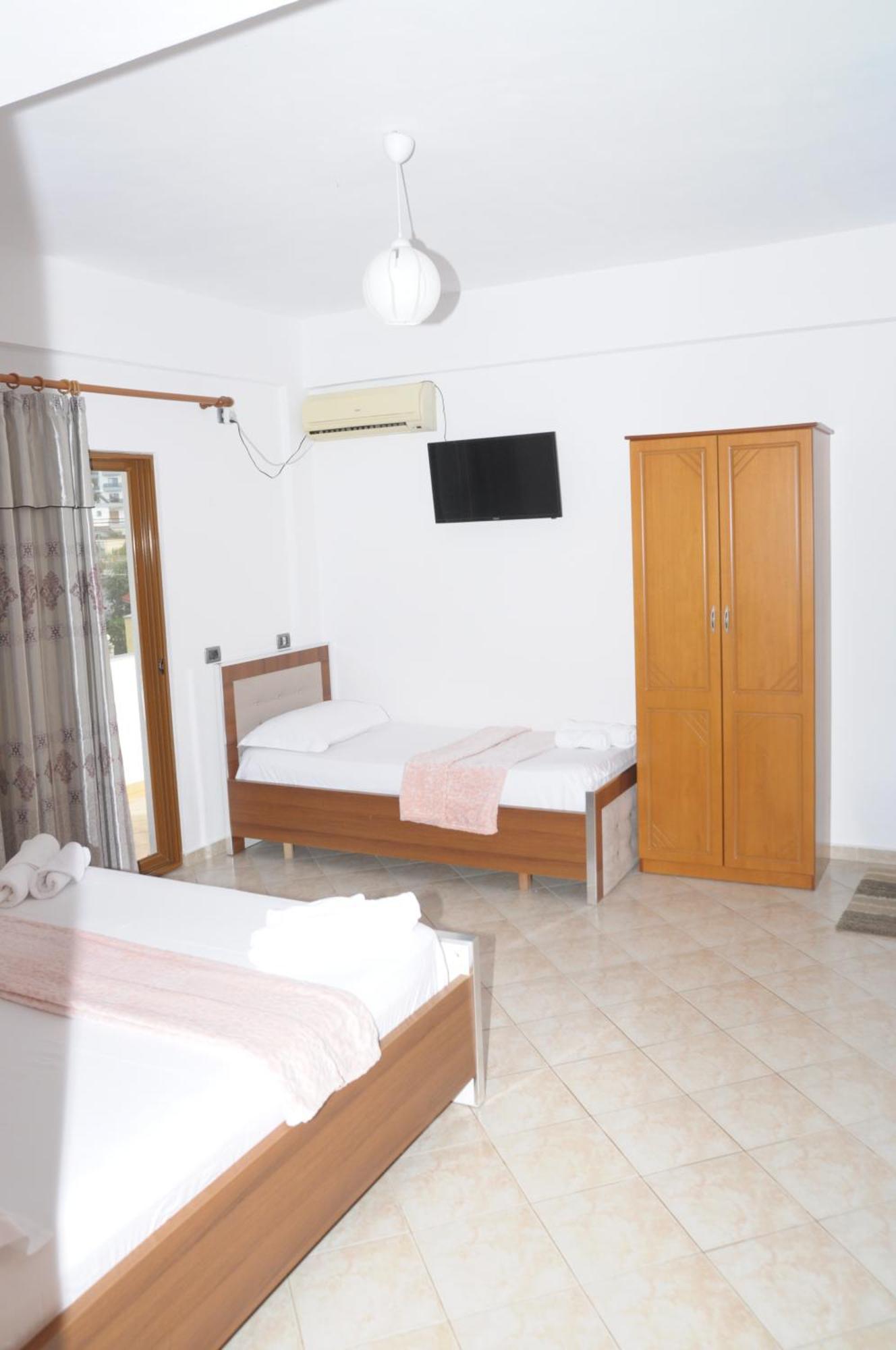 Hola Rooms Ксамил Экстерьер фото