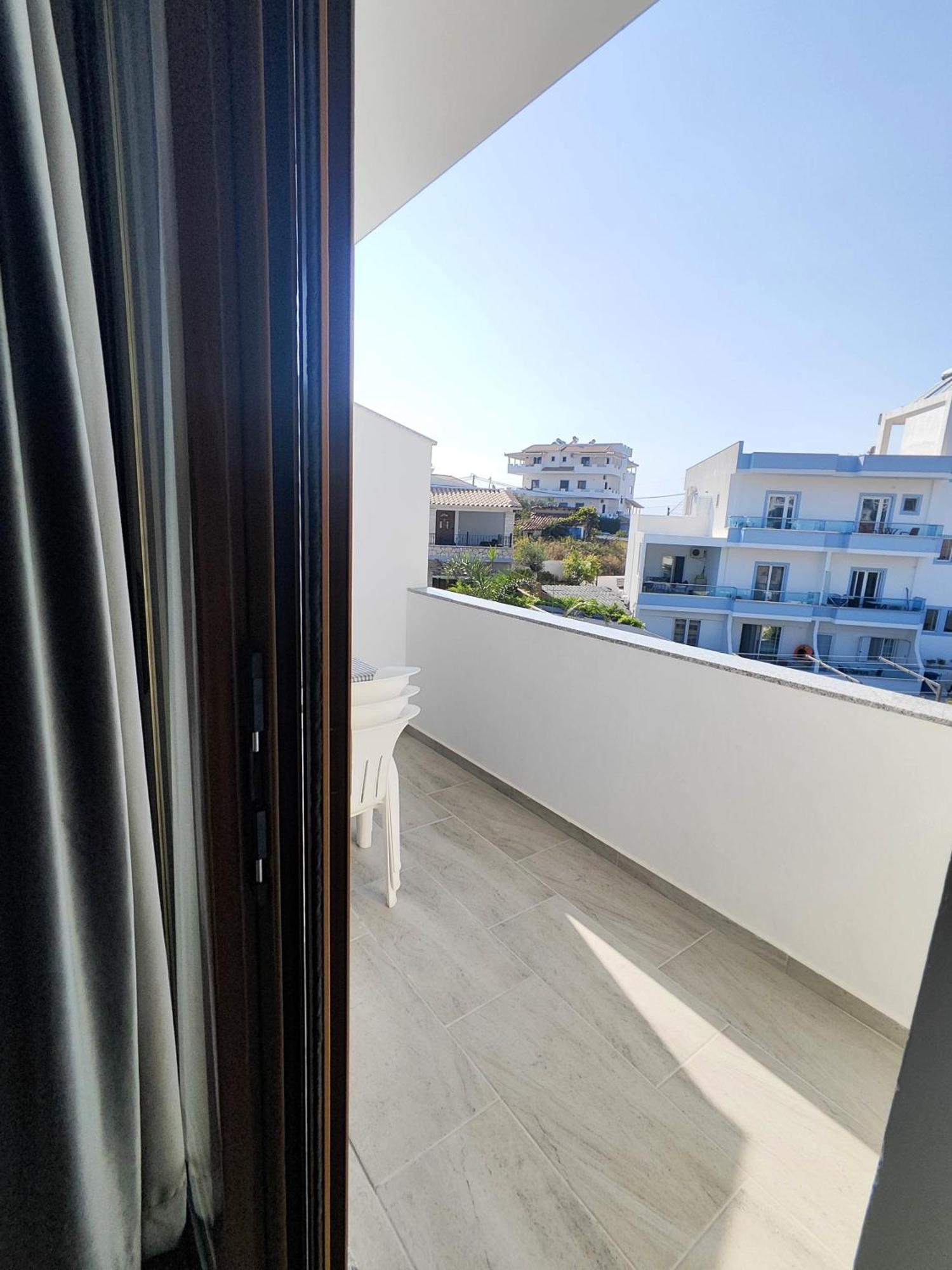 Hola Rooms Ксамил Экстерьер фото